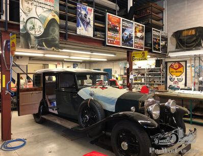A visit to the 9th generation in an upholstery business