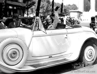 French feminists behind the wheel