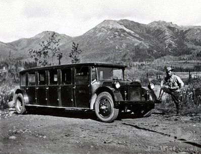 La limousine de 22 places dans l'arrière-pays de l'Alaska
