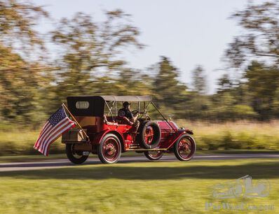 From rusty to fully restored, 100 years of Lancia Lambda, and much more...