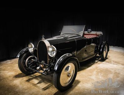 Scootering in the Sun, a 'Bugatti' mystery, Hershey 2022, and much more...