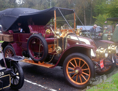 To Brighton by Renault: a participant's view of the 2022 Veteran Car Run