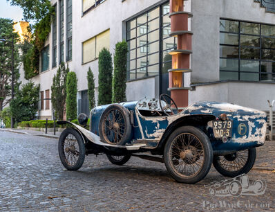 Happy Easter, a lamentable season-opener, rosso corsa at the Mille Miglia, and much more...