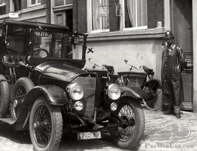 Help ons een politiemysterie op te lossen: de vreemde zaak van de Nederlandse Mercedes
