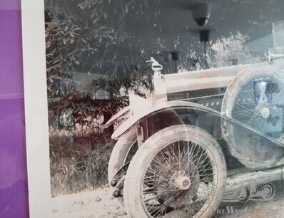 Ein mysteriöses Auto in der Bäckerei
