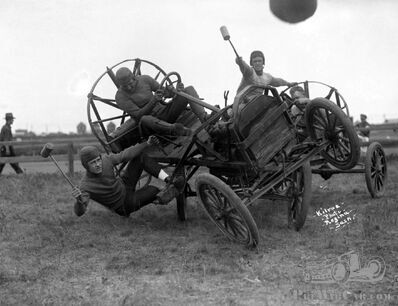 Auto Polo: nobele sport of een krankzinnig spel?