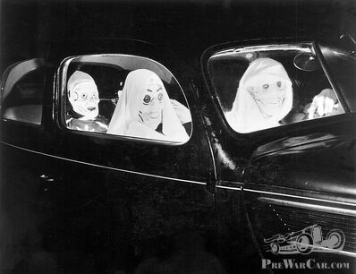Hallowe'en tricks and haunted cars