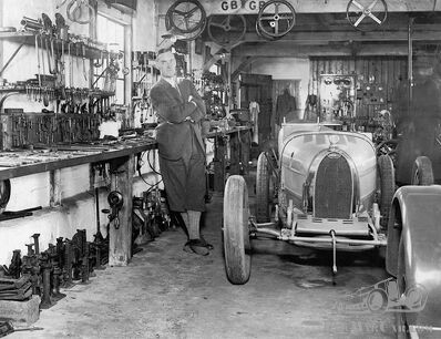 At home with the Speed King: inside the Campbell cave