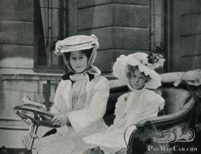 Appel aux femmes automobilistes! La course Londres-Brighton célèbre les 120 ans du Ladies' Automobile Club