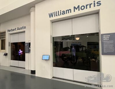 Le British Motor Museum accueille une nouvelle exposition présentant Austin et Morris au travail