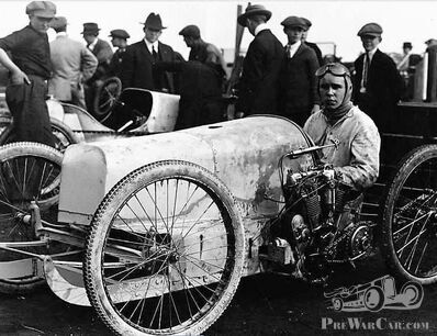 Labor Day Special: Walter Grossman's speedway brouwsel