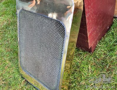 Who can identify this radiator?