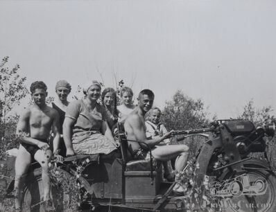 One for the Friday Ladies: the pulling power of a Framo three-wheeler
