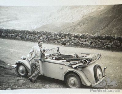 Help identifying my uncle's car