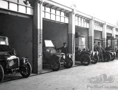 Delahaye tot Volvo viâ Stearns-Knight: de vele voertuigen van Holland's H.A.M.