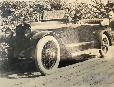 Mystery cars in Grandfather's photo album