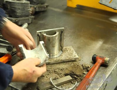 Richiesta di fornitore per tappi da colata di cuscinetti