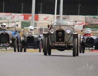 Mallory Park Magic: VSCC Closes 2025 Race Season in Style
