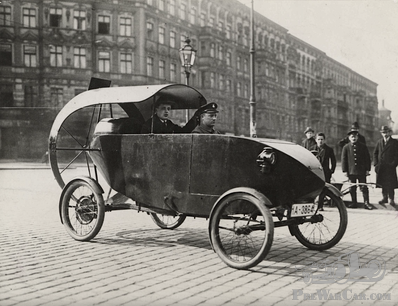 Ein vergessener Flug auf Rädern: Das Berliner Propellerauto