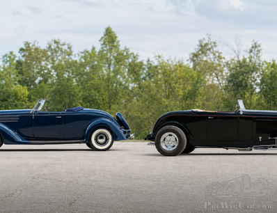 Coup sur coup : Ford V8 De Luxe Roadster 1936 contre Ford Hot Rod 'High-Boy' Roadster 1932