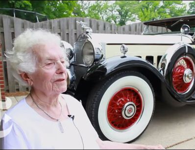 101-year-old Margaret shows off her 1930 Packard