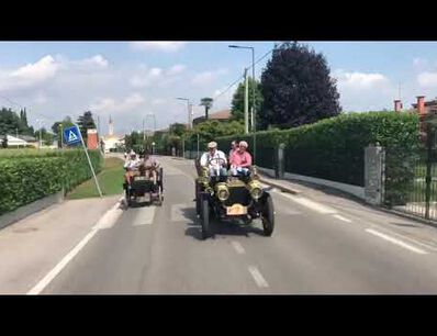 Veteran car fun in Italy!