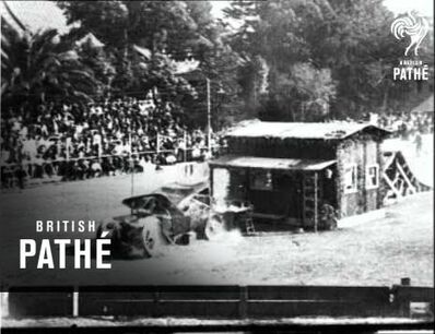 Mystère de 1922 : Quand les voitures volaient et la foule acclamait