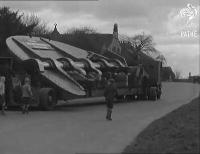 Place à Leaping Lena : le transport lourd avec le Scammell 100-Tonner