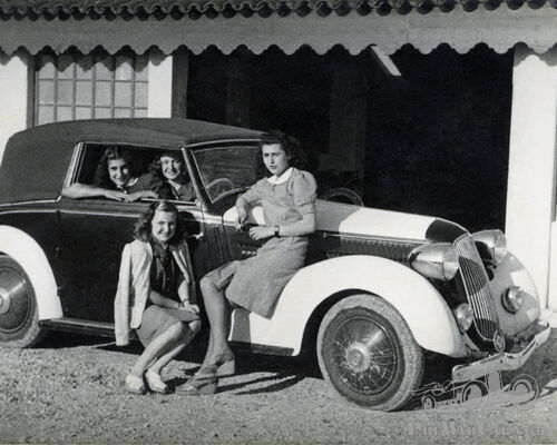 Quattro signore e una Lancia misteriosa