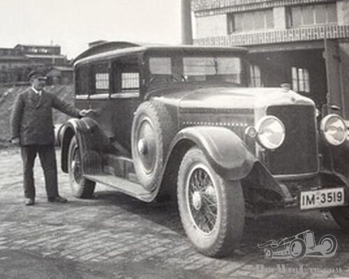 Can you help Marius find his great-grandfather’s Minerva?