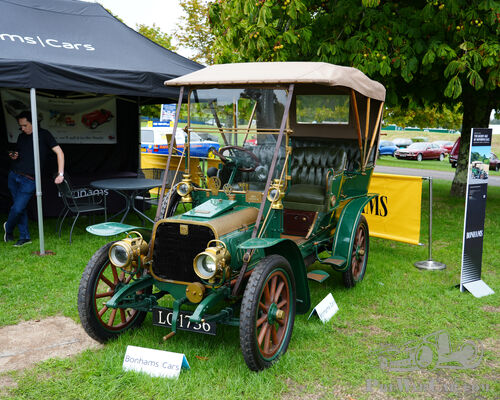 Live from the 2026 International Autojumble at Beaulieu
