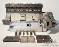 Bugatti Type 57 Motor - Molsheim met Fabrieks Serienummer & Registratie Papieren