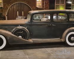 Cadillac V12 370C LIMOUSINE 7n 1933 .