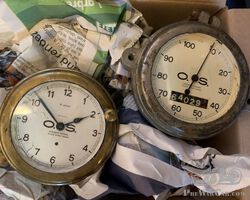 O.S. set of clock and speedo