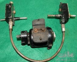 Klaxon 12v wiper motor and 2 drive gearboxes