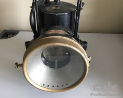Early Phares Besnard carbide headlight No 849 with generator