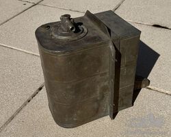 Weymann exhausteur (vacuum tank) for DELAGE DR70