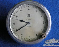 RG Paris 8 Days Clock