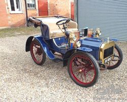 A charming Veteran Car Club dated London to Brighton run Humberette