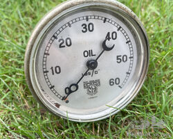 Smiths oil gauge