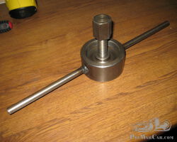 Hub Puller Left and Right Thread for Aston Martin Mk 11 Unused Condition