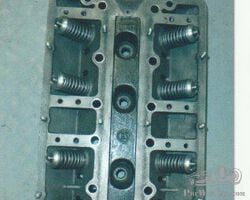 Cylinder head 12/4