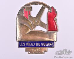 A French stylised enamel badge | Donington Auctions - Rare Automotive Parts - November 28th