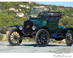 1920 Ford Model T Runabout | Aguttes | December sale 2021