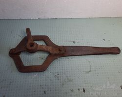 clé RAF (price 50€)