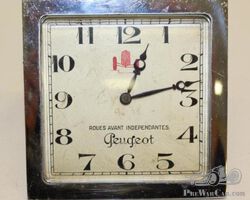 Peugeot Automobile Desk / Dash Clock | Check the Oil Auction | Ending January 16, 2022