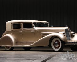 1929 Duesenberg Model J Berline | Scottsdale Auction | Worldwide Auctioneers | January 26, 2022