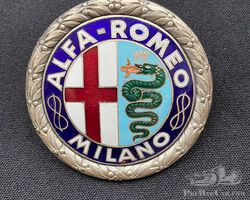 Original Alfa Romeo badge