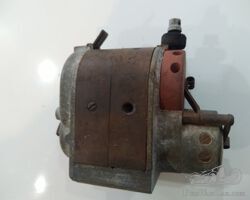 RB magneto type RB 984. Serial number 457844