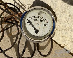water temp' gauges